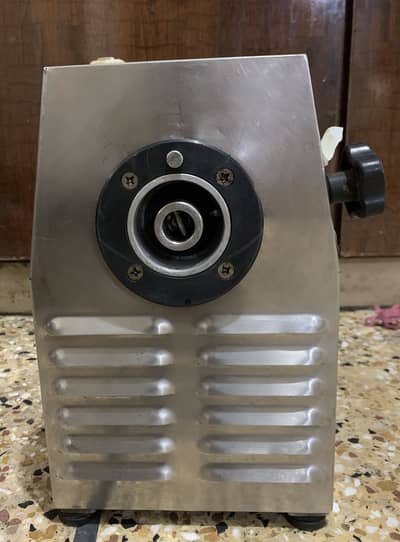 Mince machine/ Qeema Machine / Qema machine
