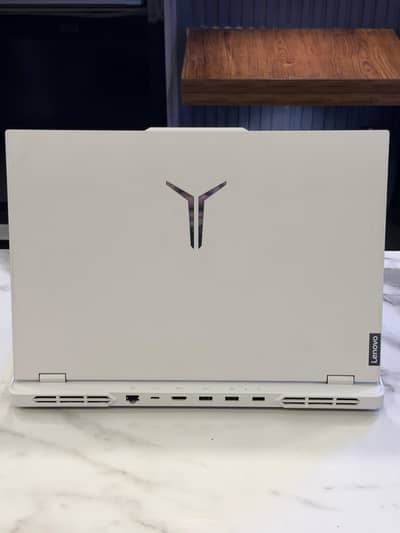 Lenovo Legion R9000P( ARX8). AMDd Rryzen. 9 7945HX RTX4060 8GB Card