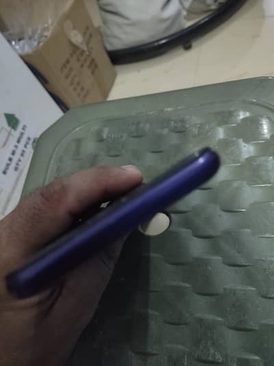 REALME 5 4/64 PTA APROVED