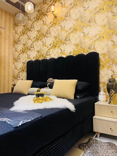 Luxury Wood Bedset