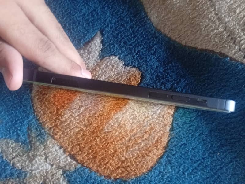 Apple iPhone 12 2