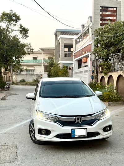 Honda city aspire 1.5 full option top of the line variant 2022