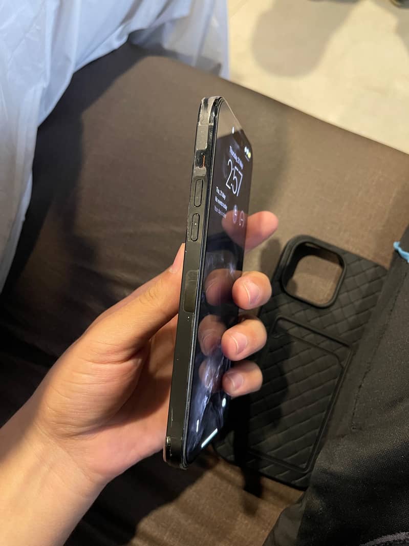 IPhone 14 Pro Max 6