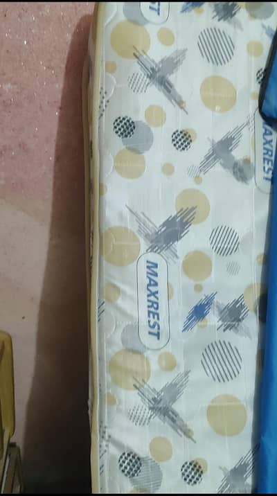 King Size Bed Mattress (Spring) For Sale 9.8 by 10 condition