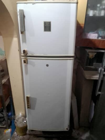 Dawlance refrigerator