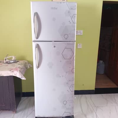 for sale same like new fridge Large size
