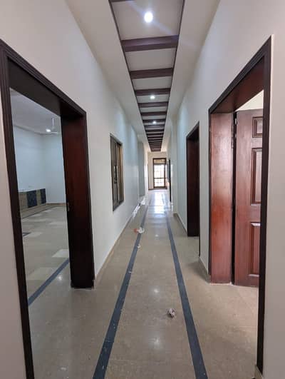 10 Marla Upper Portion Available for Rent