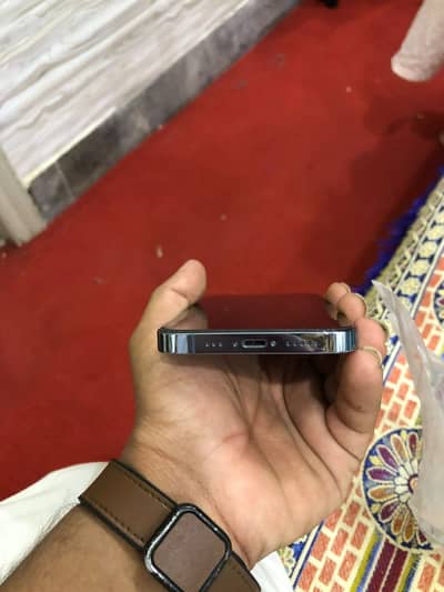 I phone 13 pro