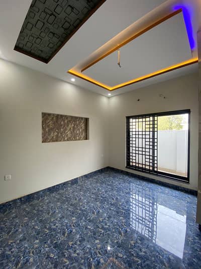 1 Kanal Upper Portion For Rent , Block-C Khayaban -e- Amin society Lahore