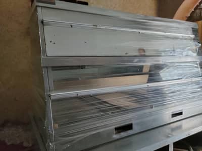Pizaa Dough Machine, Conveyor Pizza Oven, Hotcase with Table etc