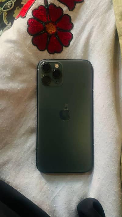 I phone 11 pro 256 gb  good condition