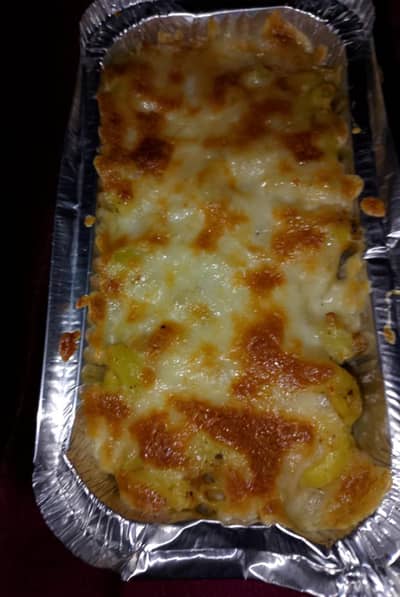 Male home chef available