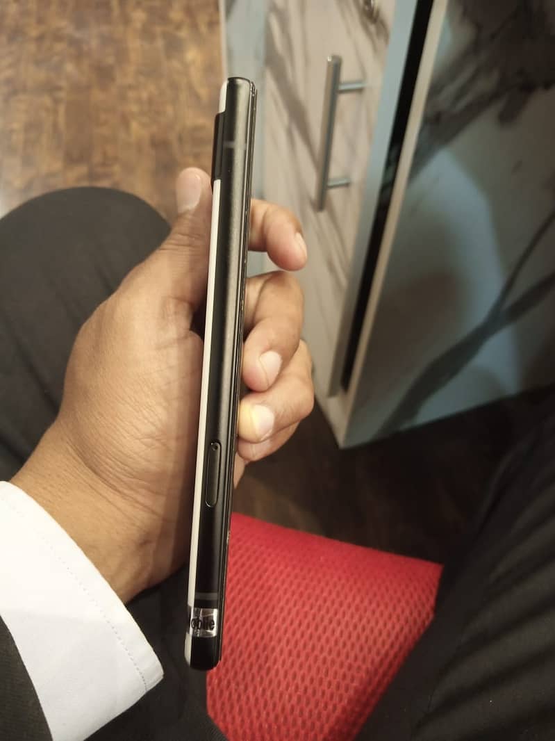Google Pixel 6a 3