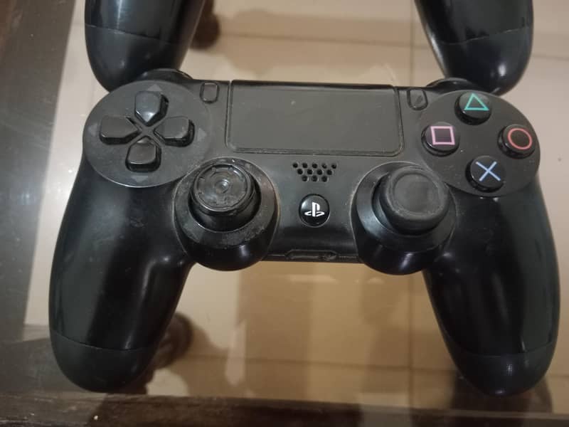 ps4 original controllers 1