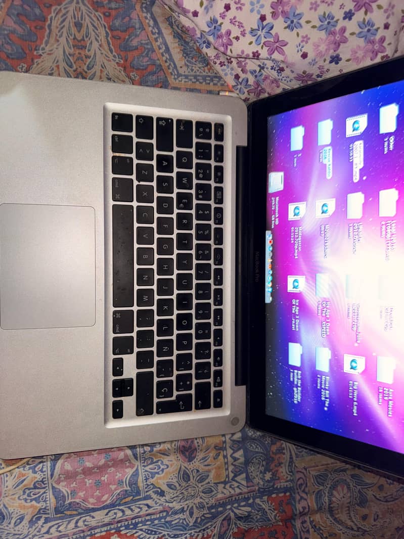 Mac book pro 0