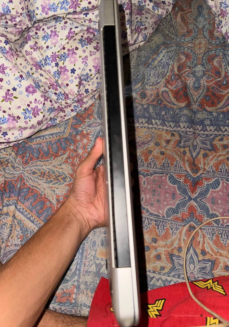 Mac book pro 7
