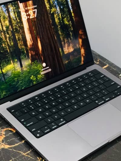Macbook M1 Pro 14'' (2021)