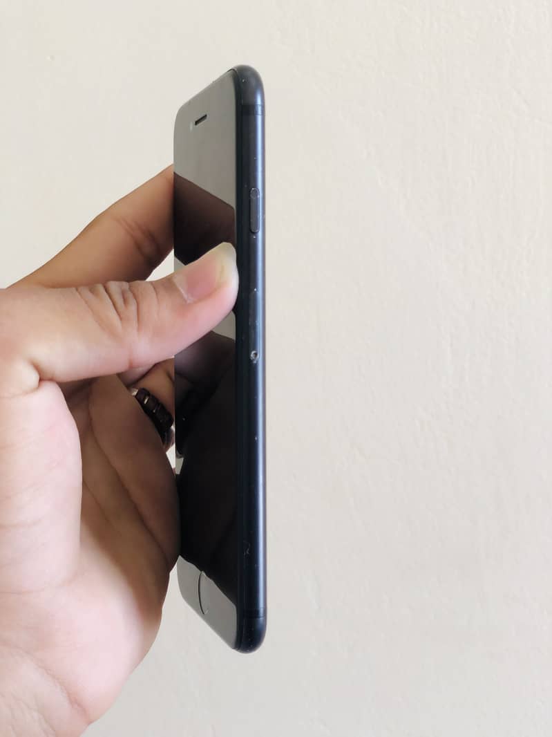 IPHONE 7 3