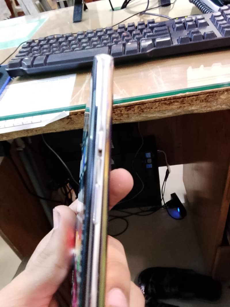 one plus 8T mo 1