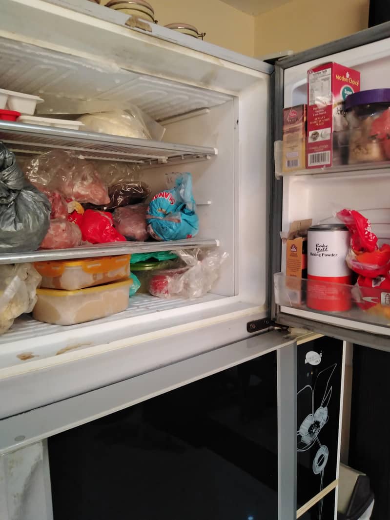 Dawlance Reflection fridge 1