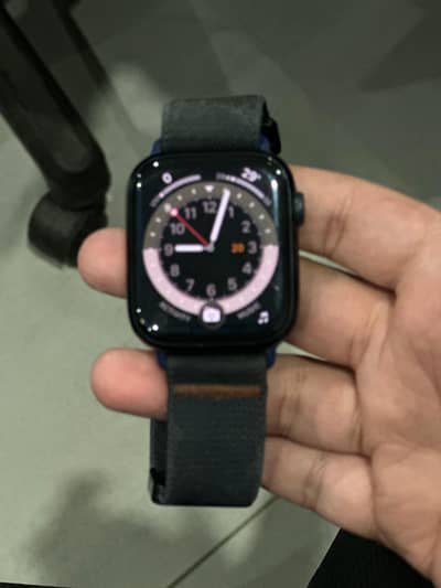 Apple Watch Series 8 (45) mm