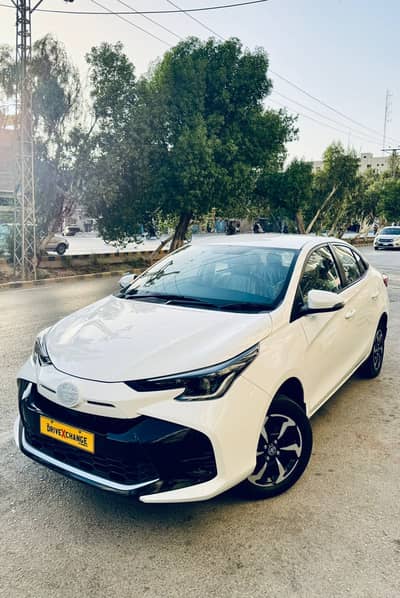 Toyota yaris gli 1.3 cvt LE