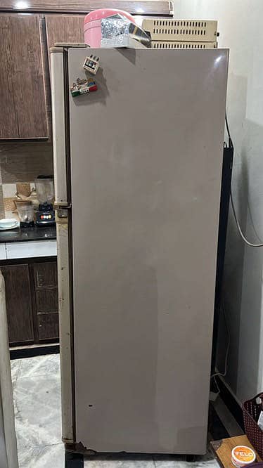 Dawlance Fridge for sale 10/10 working