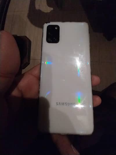 Samsung A31 4+4 gb 128 gb only mobile  urgent sale