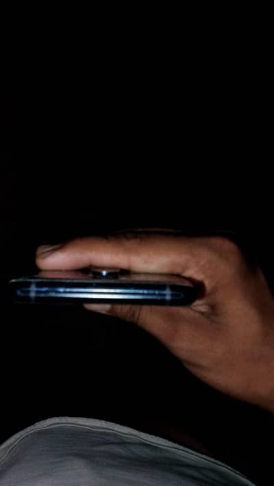 one plus 8pro 8/128 contact number "03194913613