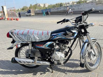 Honda CG 125 2025 unregistered/contact: 03332334572