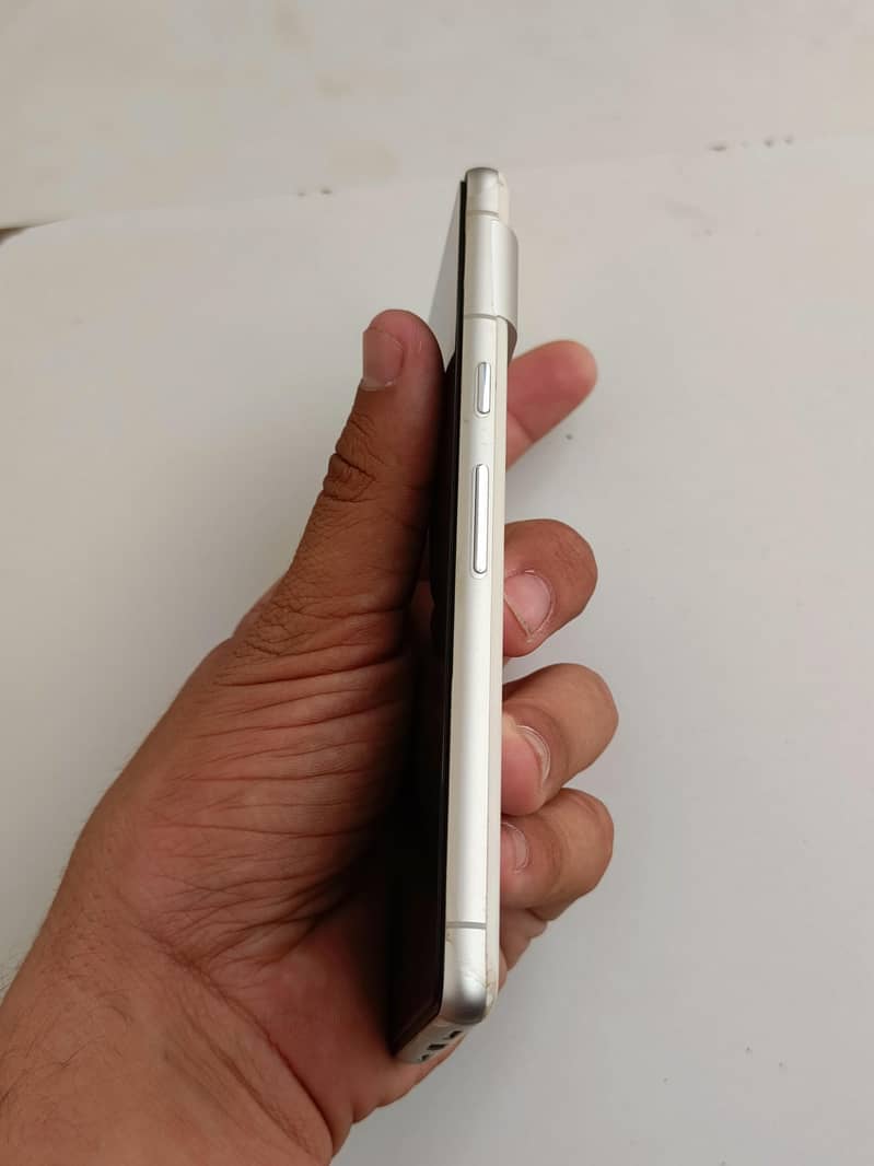 Google Pixel 7 6