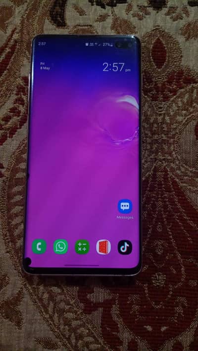 S 10 plus