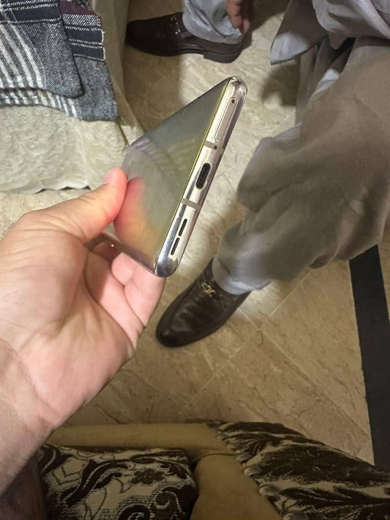 OnePlus 8 2