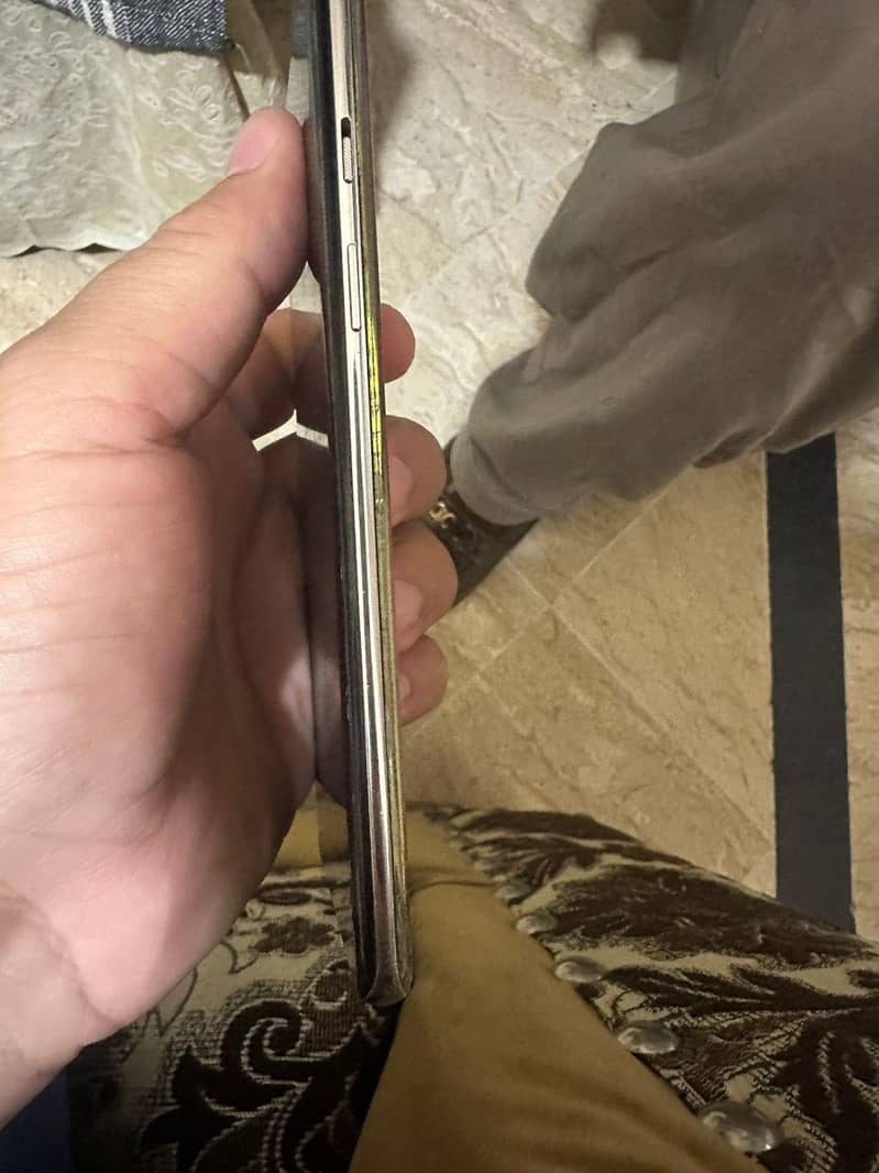 OnePlus 8 4