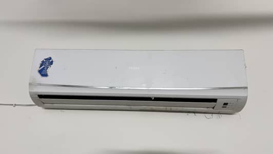 HAIER HSU AC 1.5 Ton used for sale completely working condition