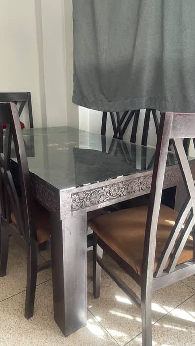 6 chair dinning table