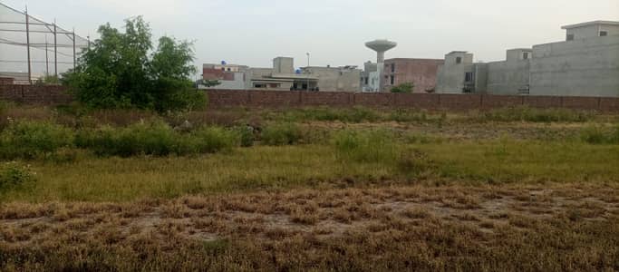 Plot for sale 1 kanal