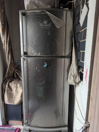Dawlance Fridge for Sale – Excellent Condition
