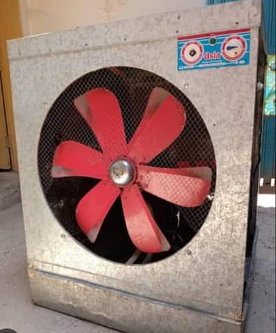 Air and water cooler.