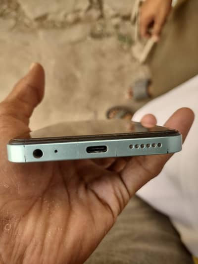 tecno spark go 1