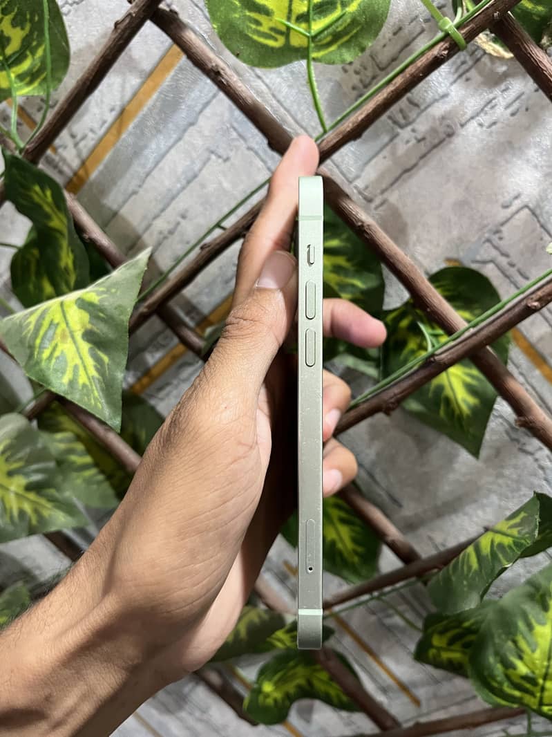 Iphone 12jv 2