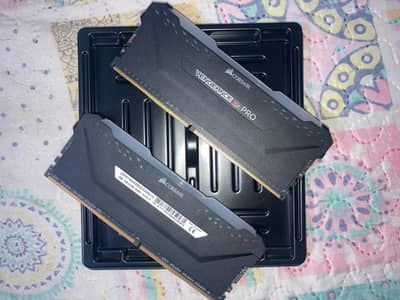Corsair Vengeance RGB PRO RAM 16GB (2x8GB) DDR4 3200MHz