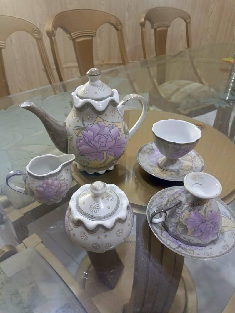 dinner + tea set 0
