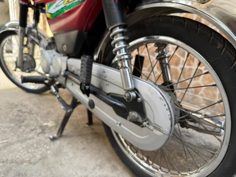 pk 70 2016 model 2