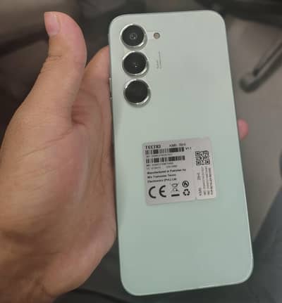 Tecno spark 40 pro