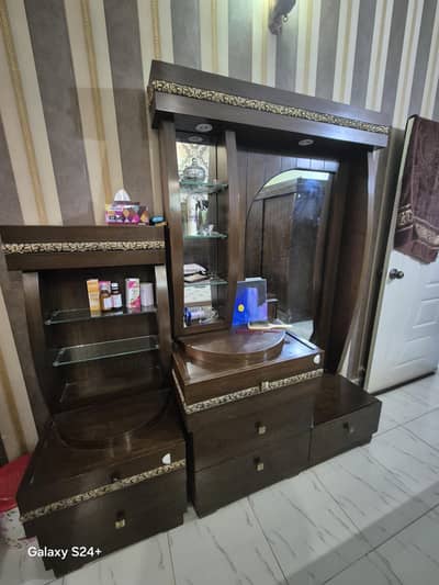 Full bedroom set 2 side tables 1 master bed with mattress and wardrobe
