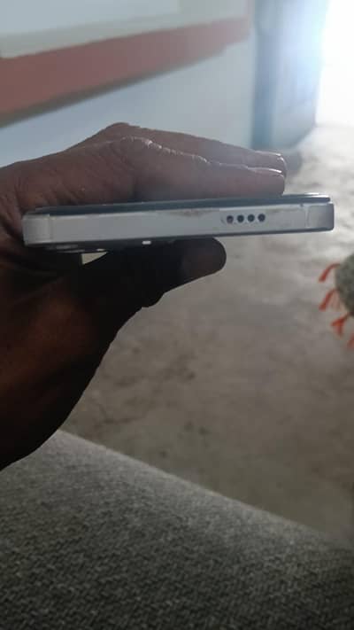 vivo y19s 6/128 full box
