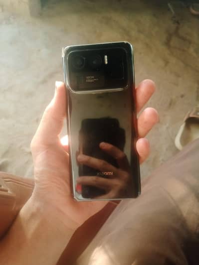 Xiaomi Mi 11 ultra 5G with pouch cover