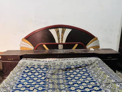 wooden king size bed used and good condition
