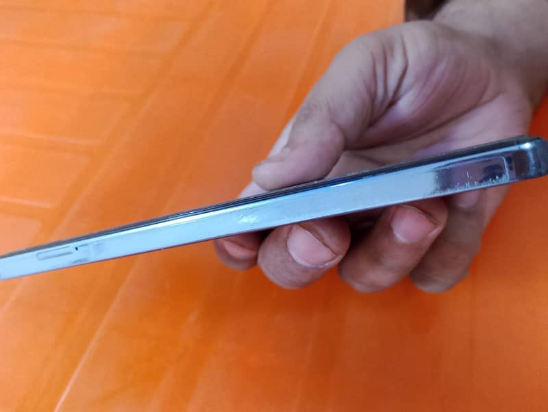 Tecno 1